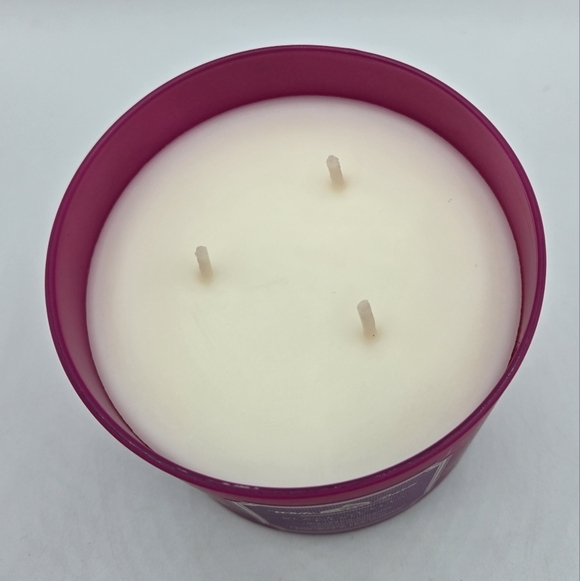 Bath and Body Works Black Cherry Merlot 3 wick Candle - Picture 2 of 4